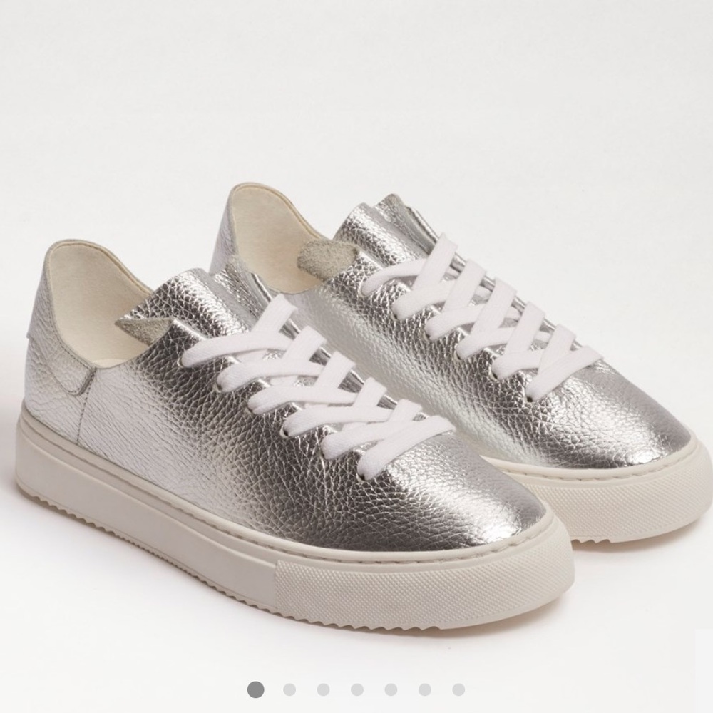 SAM EDELMAN POPPY LACE-UP SNEAKER SILVER